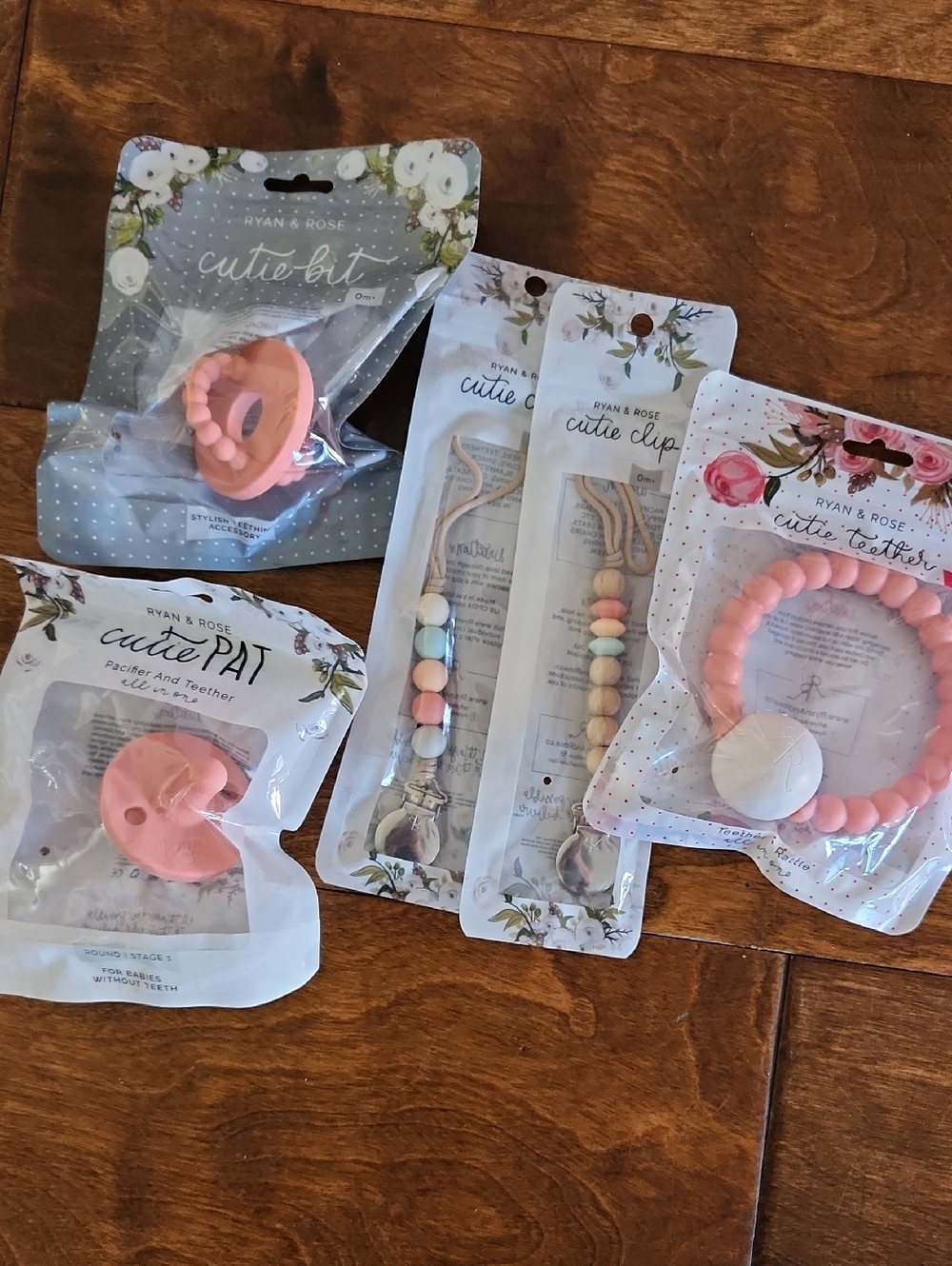 Ryan & Rose Salmom Silicone Baby Teethers & Pacifier Clips Set